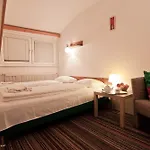 Nika Penzion 3*