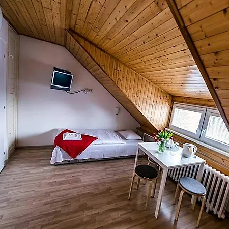 Nika Penzion 3*