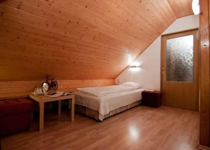Nika Guest house