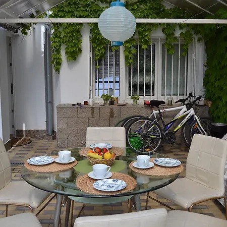 Casa de hóspedes Nika 3*